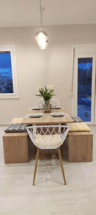 Lägenhet på 110 m² i Corfu, med 3 sovrum och 1 badrum  Corfu  Exteriör bild