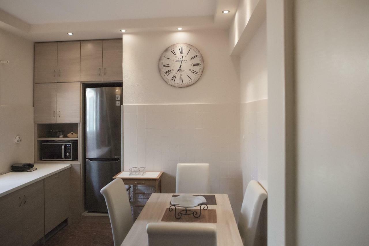 Lägenhet på 110 m² i Corfu, med 3 sovrum och 1 badrum  Corfu  Exteriör bild